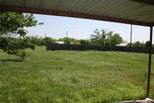 103 Wolf Cir, Graham, TX 76450 - Photo 20