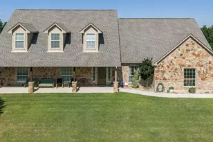 724 Zion, Rhome, TX 76078 - Photo 1