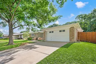 3000 Bluebonnet Ln, Bedford, TX 76021 - Photo 34