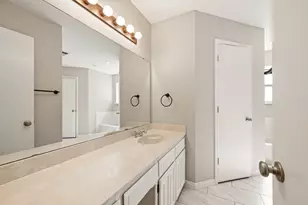 3000 Bluebonnet Ln, Bedford, TX 76021 - Photo 18