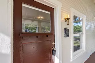 1212 Hawthorne Ave, Fort Worth, TX 76110 - Photo 2