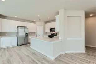 1325 Creekbank Dr, McKinney, TX 75071 - Photo 6