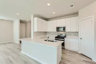 1325 Creekbank Dr, McKinney, TX 75071 - Photo 4