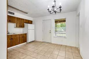 520 Lake Crest Pkwy, Azle, TX 76020 - Photo 10