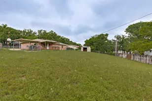 520 Lake Crest Pkwy, Azle, TX 76020 - Photo 22