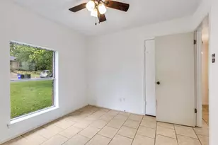 520 Lake Crest Pkwy, Azle, TX 76020 - Photo 16