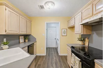 1723 Sully Court, Stephenville, TX 76401 - Photo 4