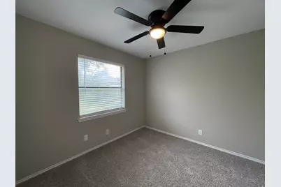 4104 Green Acres Circle, Arlington, TX 76017 - Photo 14