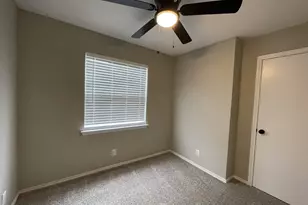 4104 Green Acres Cir, Arlington, TX 76017 - Photo 12