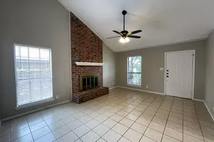 4104 Green Acres Cir, Arlington, TX 76017 - Photo 4