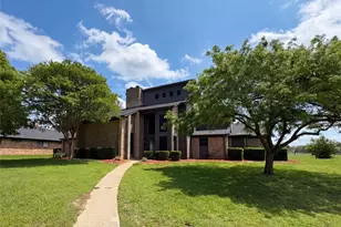 404 Laurel Trail N, Terrell, TX 75160 - Photo 2