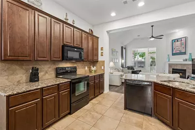 10604 Sexton Drive, McKinney, TX 75072 - Photo 6