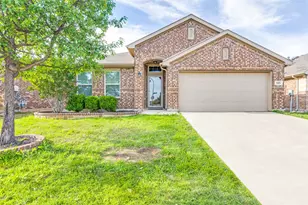 520 Pollyann Trl, Fort Worth, TX 76052 - Photo 1