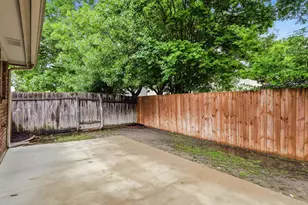 2312 Mapleleaf Ln, Flower Mound, TX 75028 - Photo 34