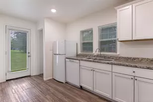 1010 E College St, Terrell, TX 75160 - Photo 14