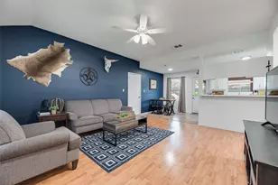 1108 Ashwood Ct, Cleburne, TX 76033 - Photo 4