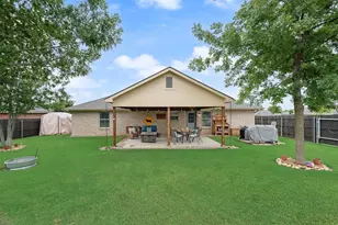 1108 Ashwood Ct, Cleburne, TX 76033 - Photo 30