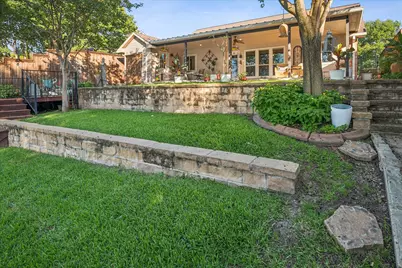 1303 Lakeshore Drive, Irving, TX 75060 - Photo 18