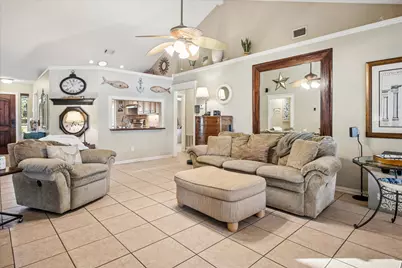 1303 Lakeshore Drive, Irving, TX 75060 - Photo 8