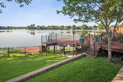 1303 Lakeshore Drive, Irving, TX 75060 - Photo 16