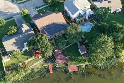 1303 Lakeshore Drive, Irving, TX 75060 - Photo 26