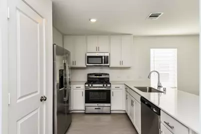 2745 Center Creek Lane, Fort Worth, TX 76108 - Photo 2