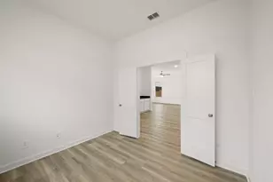 1321 Rothland Ln, Red Oak, TX 75154 - Photo 12
