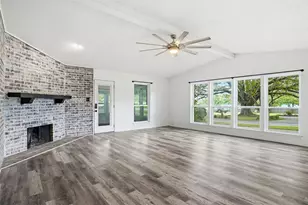 261 Timberlake Dr, Azle, TX 76020 - Photo 8