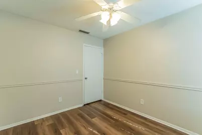 213 Melinda Drive, Mesquite, TX 75149 - Photo 14