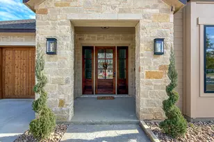 208 Pecan St, Roanoke, TX 76262 - Photo 4