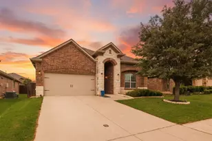 1305 Cheyenne Dr, Aubrey, TX 76227 - Photo 38