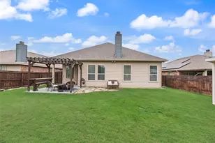 1305 Cheyenne Dr, Aubrey, TX 76227 - Photo 34