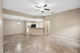 716 Ashbrook Dr, DeSoto, TX 75115 - Photo 4