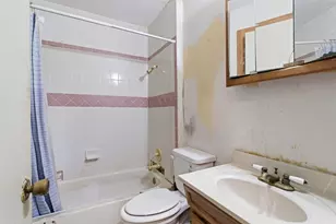 6435 Moonhill Dr, Dallas, TX 75241 - Photo 10