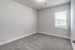336 Almanor St, Lewisville, TX 75056 - Photo 12