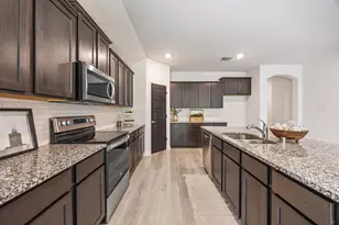 909 Peach Tree Ln, Anna, TX 75409 - Photo 6