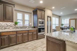 404 Ben St, Crowley, TX 76036 - Photo 2