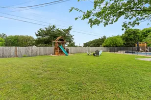 801 Switzer Ln, Cedar Hill, TX 75104 - Photo 32