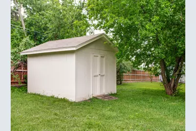501 Stevens Drive, Benbrook, TX 76126 - Photo 30