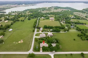 501 Stevens Dr, Benbrook, TX 76126 - Photo 6