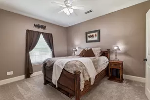 657 Hidden Lakes Blvd, Gunter, TX 75058 - Photo 10