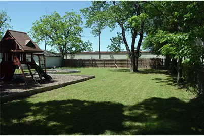 1050 W Dallas Avenue, Cooper, TX 75432 - Photo 30