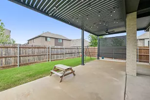 449 Country Meadows Blvd, Waxahachie, TX 75165 - Photo 32