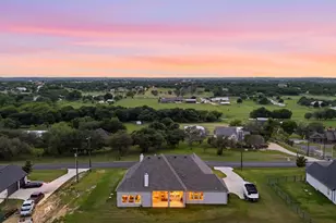 200 Finney Dr, Weatherford, TX 76085 - Photo 1