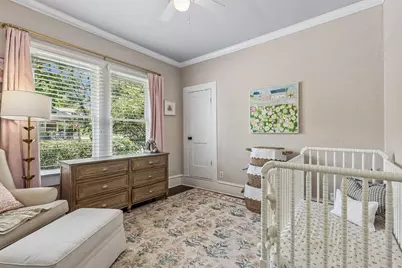902 N Edgefield Avenue, Dallas, TX 75208 - Photo 20