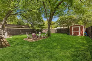 902 N Edgefield Ave, Dallas, TX 75208 - Photo 26
