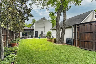8602 Angora Street, Dallas, TX 75218 - Photo 38