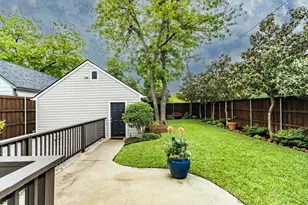 8602 Angora St, Dallas, TX 75218 - Photo 36