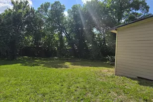 3519 Parnell St, Dallas, TX 75215 - Photo 2