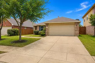 1312 Amazon Dr, Fort Worth, TX 76247 - Photo 4